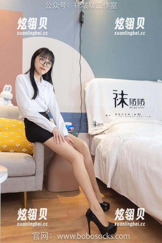 袜啵啵 - 看看芝士的白色吊带船袜，这原图真是太犯规了！