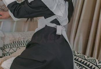 柴郡自拍：起起子vvvv如何将壁纸与写真完美结合，让人想说‘再来一张’！