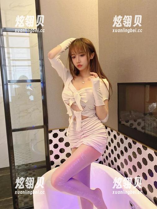 过期米线线的写真作品，快来看看姐姐的秘密分享！