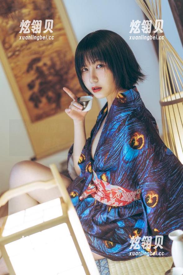 逐月Su 逐月Su的故事:最新圣诞喵写真集,轻轻撩拨,却让人无法自拔!