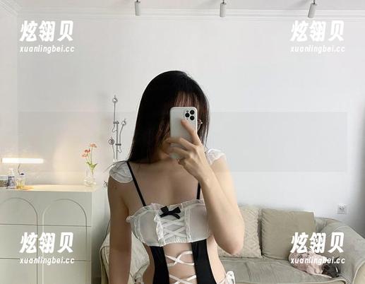 微密圈 - 探索铁锤姐姐的世界，红色兔妹最新图册让人忍俊不禁！
