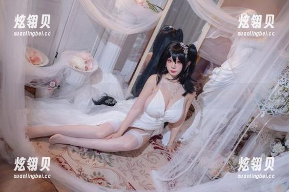 韶陌陌的私拍探险：水手服图集真的让人有点邪恶的想象…