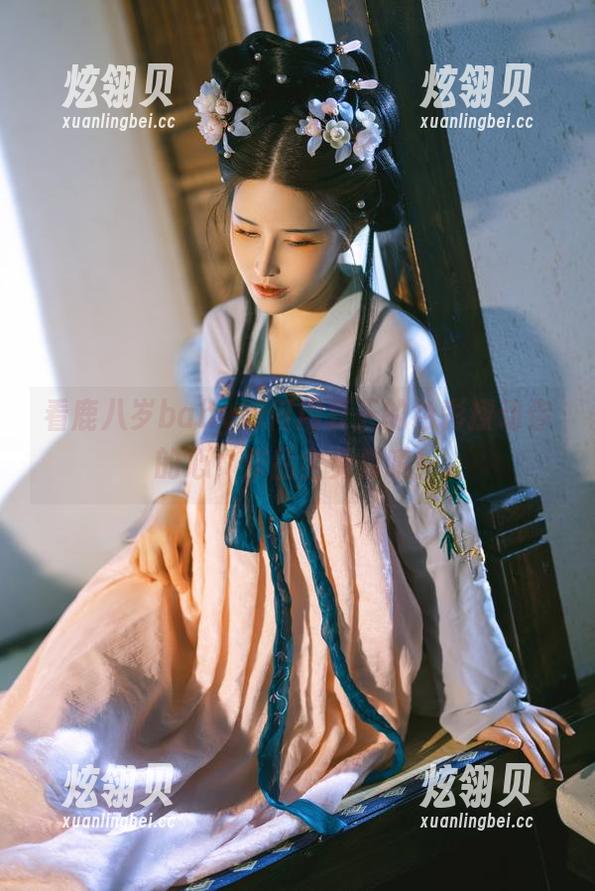 看鹿八岁baby如何用夏天的色彩撩动你的心，作品全免费哦！